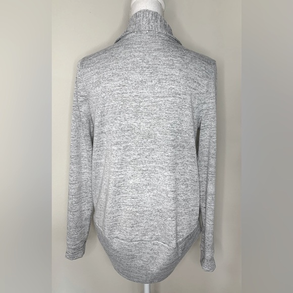 Blushed Women Open Front Cardigan Sweater Heathered Gray Size Medium - Picture 2 of 6